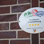 Birgits Huuske * Stedesdorf